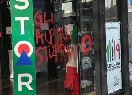 Alpini: Milano, vandalismo contro sede Ana e punto vendita