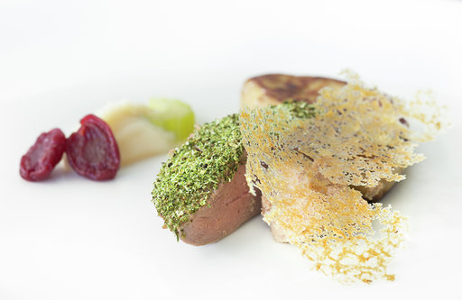 Anatra, foie gras, ciliegie allo chambord e sedani