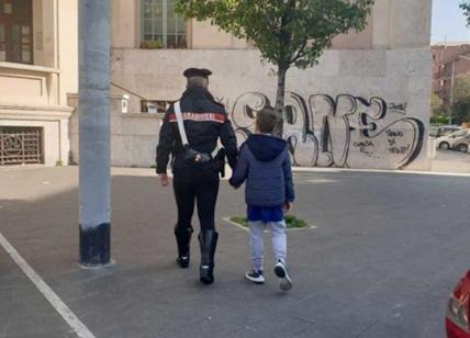Bimbo fuggito da scuola ritrovato dai carabinieri: “Avevo paura degli esami"