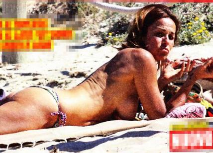 Cristina Parodi topless, inizia la stagione calda delle vip. LE FOTO