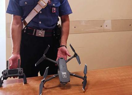 Vietato volare su Roma: denunciato cinese con drone giocattolo al Colosseo