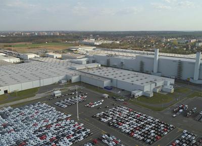 Groupe PSA produrra i furgoni di grandi dimensioni a Gliwice in Polonia fino a fine 2021