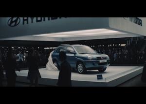 Hyundai: con la campagna Next Awaits racconta la sua storia