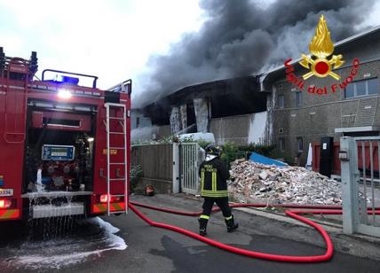 Lombardia, 30 incendi in impianti di stoccaggio rifiuti in due anni