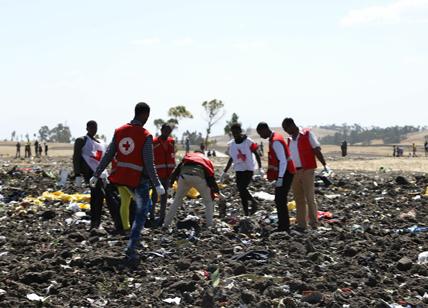 Incidente aereo, fobia Boeing 737 MAX 8. Bloccati in Etiopia, Cina, Indonesia