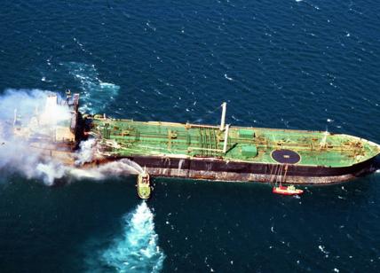 Golfo di Oman, l'Iran cerca guai: sequestrata una petroliera statunitense