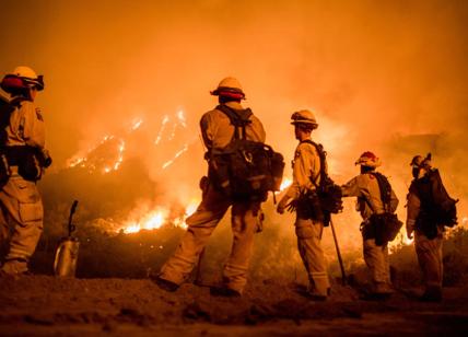 Usa, incendi California: diramato l'allarme rosso estremo per la prima volta