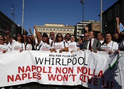 Manifestazione dei lavoratrori Whirpool di Napoli