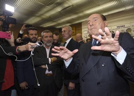 Berlusconi: "Salvini leader del centrodestra. Duello tra Mattei? Mancavo io"
