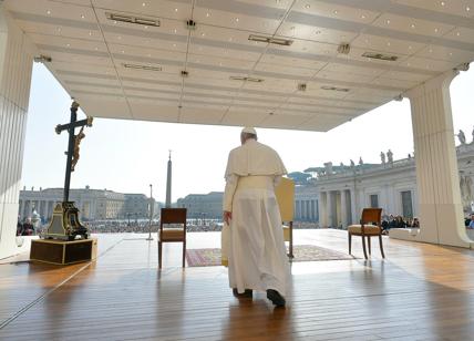 Vaticano a rischio crac finanziario. La rivelazione nel nuovo libro di Nuzzi