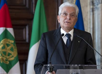 Mattarella: "Autonomia fondamento democrazia ma conflitti fra istituzioni.."