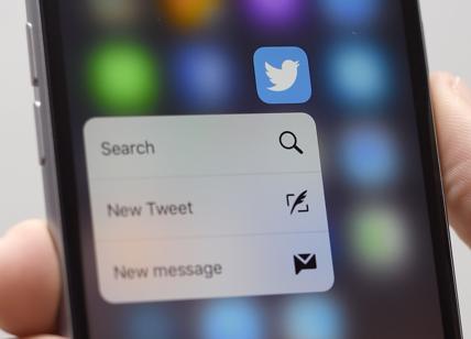 Twitter non vuole finire come Facebook, stop a pubblicità politica sul social