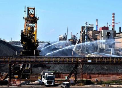 ArcelorMittal, aziende indotto: se non paga ritiriamo operai