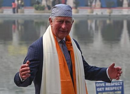 Carlo, principe del Galles, in visita in India