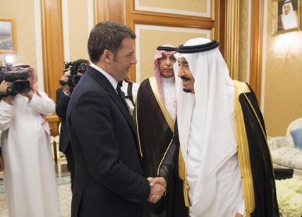 Renzi, 25 aprile in Arabia (a spese nostre). Il legame con 007, Israele e Ryad