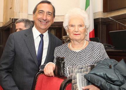 Seicento sindaci per Liliana Segre Sala: "Noi saremo la sua scorta"