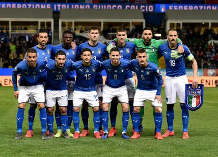 La Nazionale di calcio torna a scuola: lezione sull'inno Fratelli d'Italia