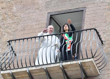 Papa Francesco in Campidoglio: “Favorire la rinascita morale di Roma"