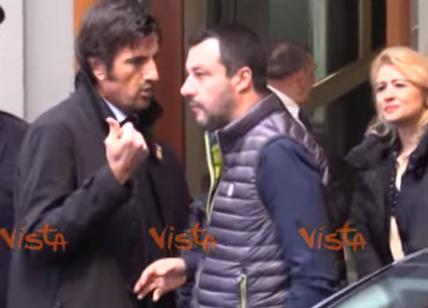 Salvini contestato dagli studenti all'arrivo a Napoli: "Vattene via"
