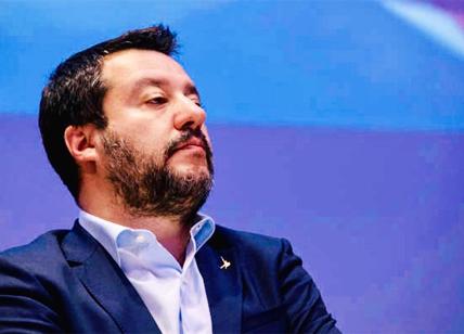 Salvini, avviso di sfratto alla Raggi: “Roma merita di più, pronto un piano"