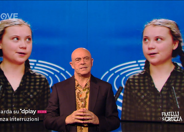 Maurizio Crozza in un momento di Fratelli Di Crozza Maurizio Crozza in un momento di Fratelli Di Crozza