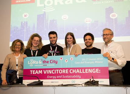 A2A Smart City premia i vincitori dell’hackathon per la Digital Week