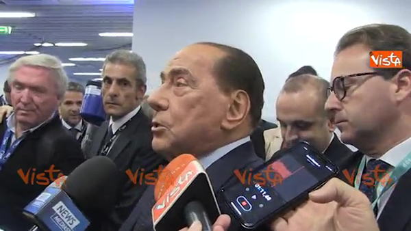 Forza Italia, ecco chi sta per mollare Berlusconi: nome clamororoso