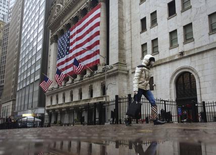 Wall Street record, Dow Jones per la prima volta sopra i 35.000 punti