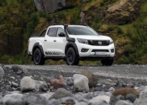 Nissan svela il nuovo Navara OFF-ROADER AT32