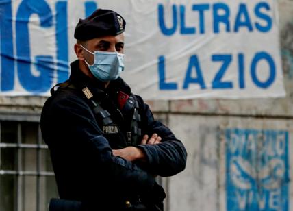 Ultras Lazio, sgomberata la sede degli Irriducibili: occupavano i locali Inail