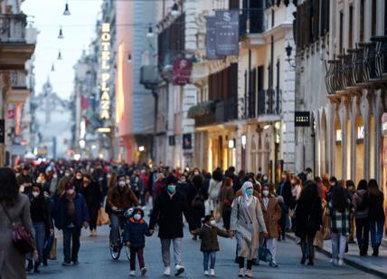 Roma, 6 romani su 10 fanno shopping in periferia: penalizzato il Centro