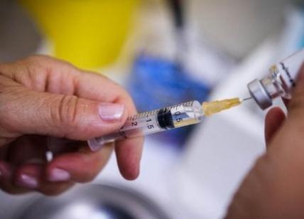 Vaccini antinfluenzali in dosi scarse, chiuse prenotazioni: "Sconcertante"