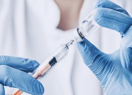 Vaccino anti-influenzale, Regione Lombardia rimborsa 32 euro