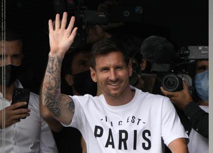 Messi atterra a Parigi, ormai non ci sono dubbi: è un nuovo giocatore del Psg