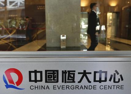 Evergrande dichiarato fallito da S&P: allarme debito per altri colossi cinesi