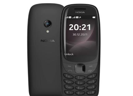 Nokia 6310 torna dopo 20 anni, ovviamente con Snake incluso
