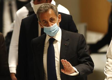 Sarkozy come Berlusconi, giustizia politica. Non potrà candidarsi conto Macron