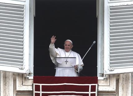 Domenica delle palme, il Papa: "Pandemia? Nel 2020 scioccati, ora provati"
