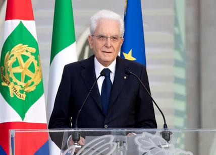 Mattarella celebra la Repubblica: "Grazie a chi ha dato la vita per l'Italia"