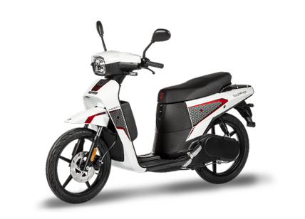 Askoll NGS3 e Helmo Milano insieme per uno scooter super glamour