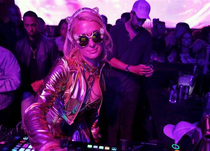 Miami Florida , Paris Hilton, DJ performer all ' E11even