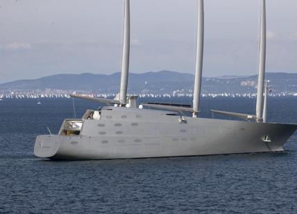 Yacht sequestrati agli oligarchi russi: ci costano 40 mln di dollari all'anno