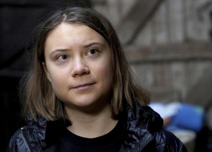Greta Thunberg portata via con la forza dalla polizia a Lützerath