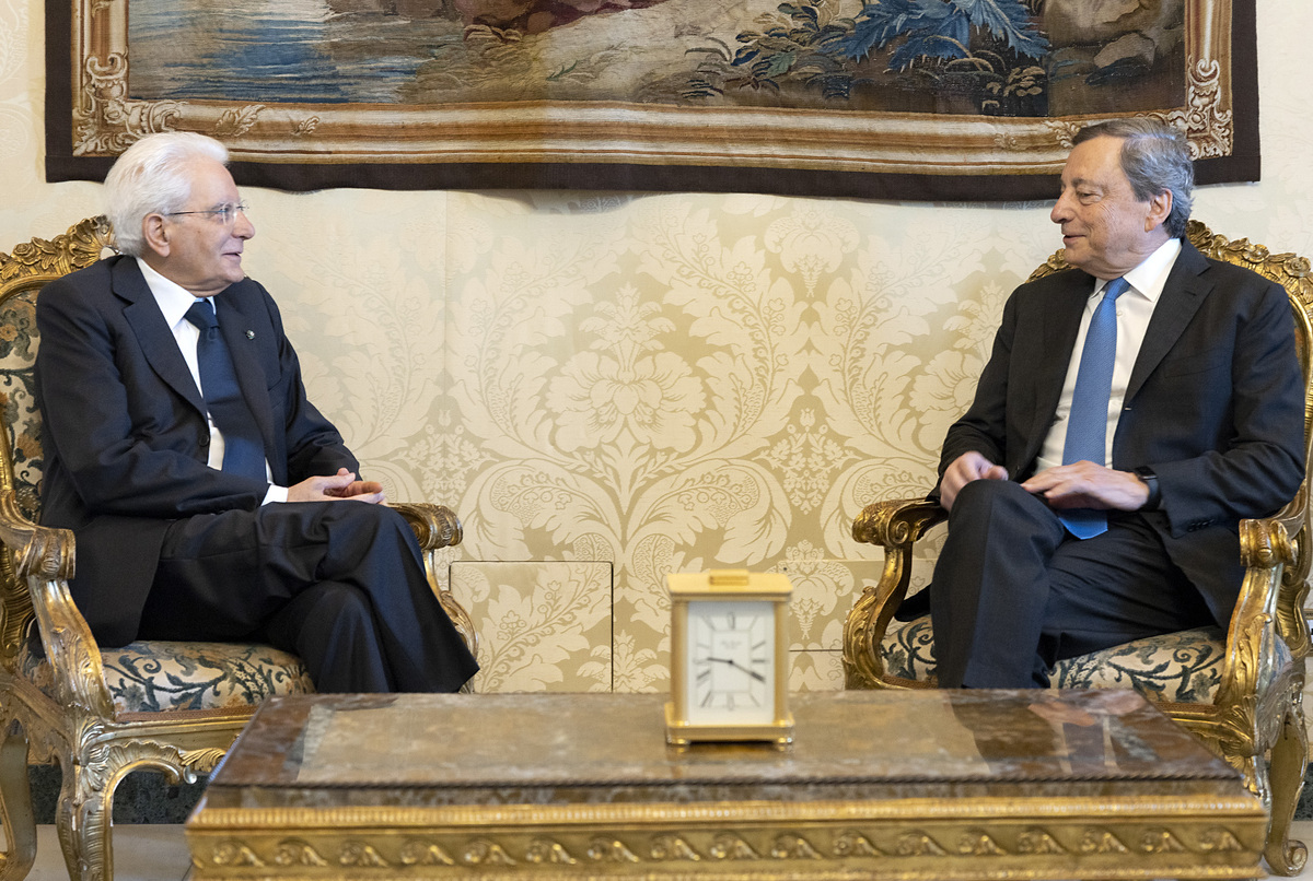 Il Presidente della Repubblica Sergio Mattarella con il Presidente del Consiglio Mario Draghi
