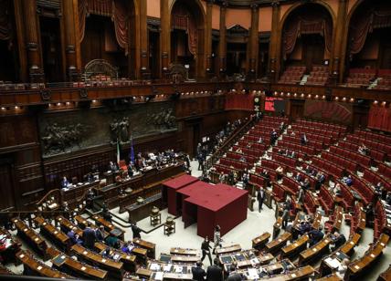 La burocrazia blocca la politica: il caso tutto italiano dei decreti attuativi