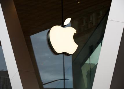 Apple, maxi multa da Bruxelles: 1,8 miliardi per abuso di streaming musicale