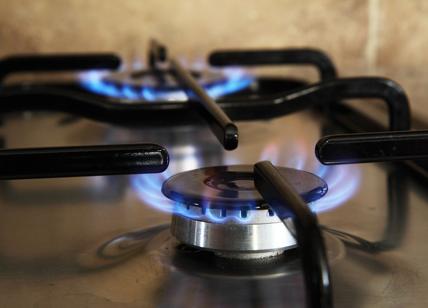Aumento bollette: l'Italia paga la sua dipendenza su gas ed elettricità