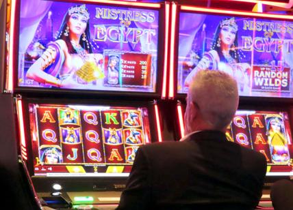 Slot machine e videolottery: la stretta fasulla anti-dipendenza. Nuove regole
