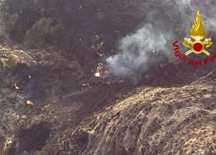 Canadair precipita e si schianta sull'Etna: morti i due piloti a bordo