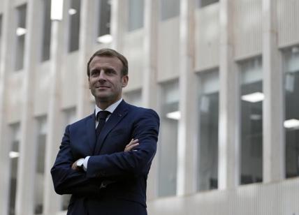 Francia, Macron ufficializza la candidatura: "Per difendere i nostri valori"